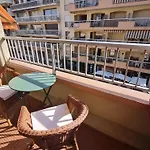 2 Pieces Avec Garage Au Centre, A 50m De La Plage, Climatise - Fr-1-780-36 Apartment Sainte-Maxime