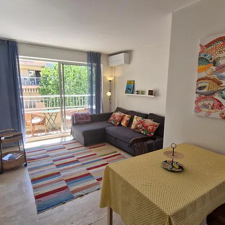 2 Pieces Avec Garage Au Centre, A 50m De La Plage, Climatise - Fr-1-780-36