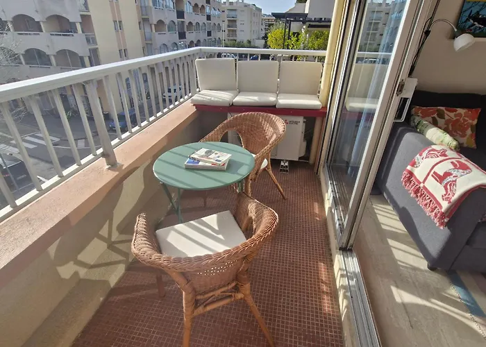 Lägenhet 2 Pieces Avec Garage Au Centre, A 50m De La Plage, Climatise - Fr-1-780-36 Sainte-Maxime