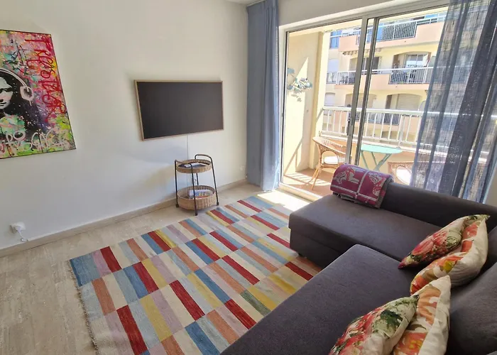 דירה 2 Pieces Avec Garage Au Centre, A 50m De La Plage, Climatise - Fr-1-780-36